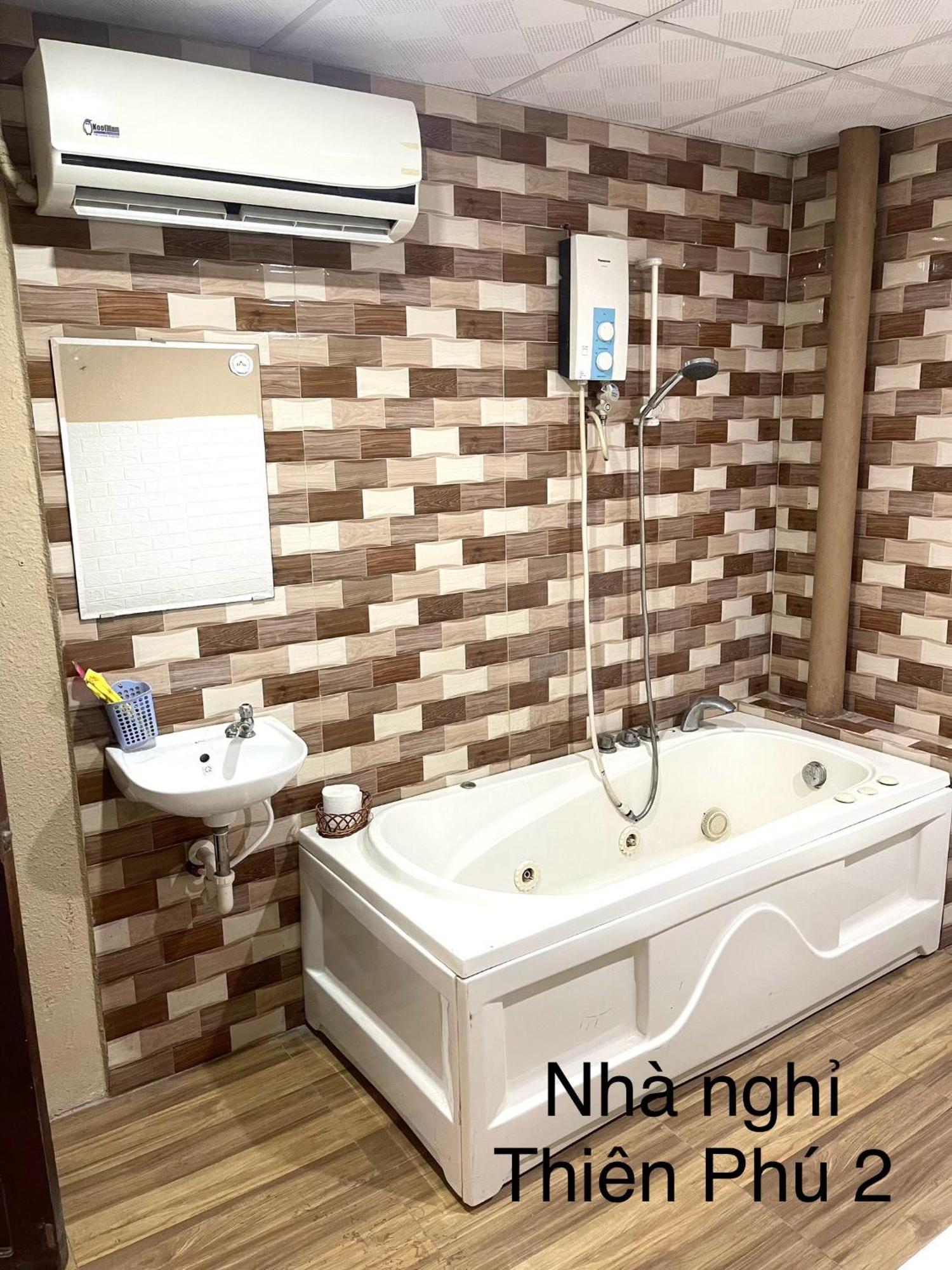 Hotel Nha Nghi Thien Phu 2 Cai Rang Zewnętrze zdjęcie